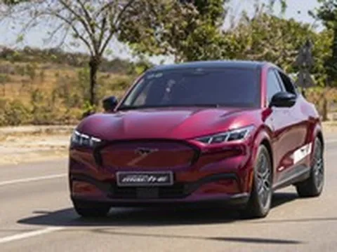 Một mẫu xe ở Việt Nam tăng doanh số 75 lần sau cú giảm giá gần 1 tỷ đồng
