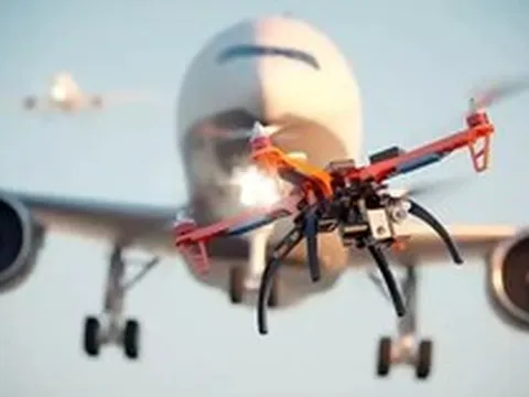 Hãng bay 'bốc hơi' 5,6 tỷ đồng, hơn 9.000 khách phiền toái vì UAV