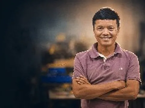 Người Việt đầu tiên xuất khẩu UAV sang Mỹ: “Tôi mong không ai phải lớn lên trong hoàn cảnh như mình”