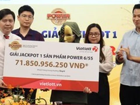 Người ẵm độc đắc gần 72 tỷ đồng đã trúng sổ hơn 1.100 lần
