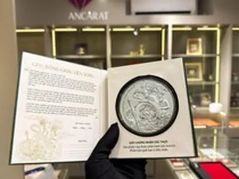 Giá bạc ngày 25/8 tại Ancarat, Bảo Tín Mạnh Hải, Sacombank, DOJI tăng, giảm ra sao?