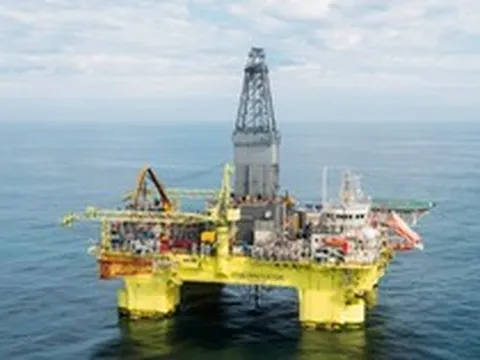 Khoan thẳng đứng hơn 4.600m xuống đáy biển, phát hiện mỏ dầu khí lâu đời trữ lượng 2,1 triệu m3