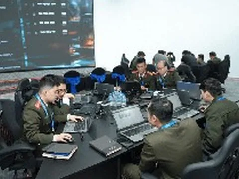 Công an phát cảnh báo mới: Phát hiện điện thoại nóng bất thường dù không sử dụng, tài khoản tự dưng bị trừ tiền,... cần khẩn trương làm ngay việc sau