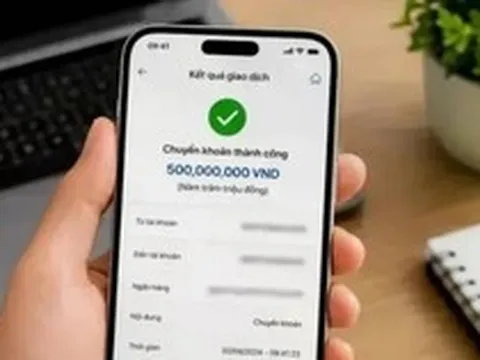Công an xác minh giao dịch chuyển khoản 40.002.000 đồng của một phụ nữ