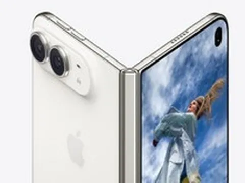 Chiếc iPhone gập đầu tiên của Apple có gì mà giá bán lên tới 104 triệu đồng?