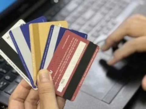 Công an điều tra 27 tài khoản được mở tại nhiều ngân hàng: Phát hiện việc lưu giữ hình ảnh đối phó xác thực sinh trắc học