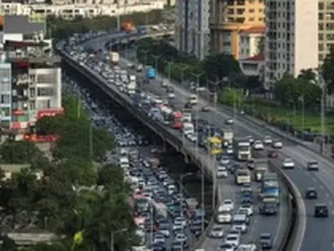 Hà Nội: Đề xuất bỏ làn dừng xe khẩn cấp trên Vành đai 3