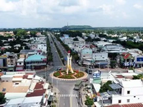 Ông Trần Quí Thanh sẽ làm việc với chính quyền vào ngày mai, bàn về đầu tư một dự án khu công nghiệp?