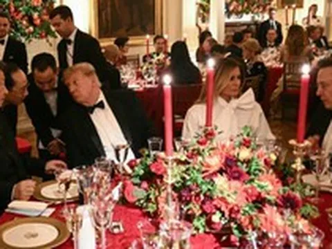 Ông Trump mời 'dàn sao' công nghệ dự quốc yến chiêu đãi ông Tập Cận Bình: Có Elon Musk, Jensen Huang, Mark Zuckerberg, Sam Altman...