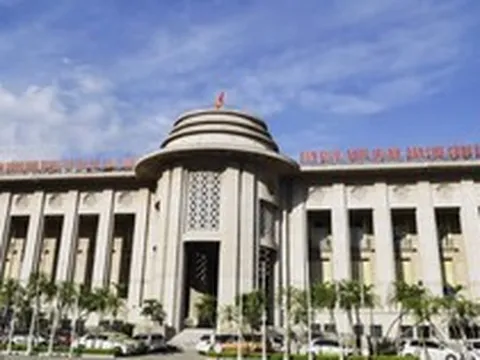 Lãi suất liên ngân hàng giảm còn 1%, Ngân hàng Nhà nước rút bớt thanh khoản hỗ trợ