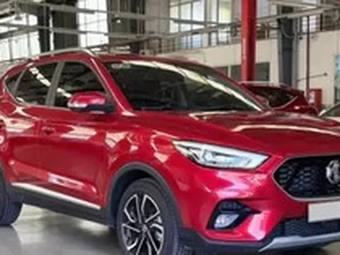 Nhiều SUV cỡ nhỏ đồng loạt giảm giá, có mẫu giảm hơn 300 triệu đồng