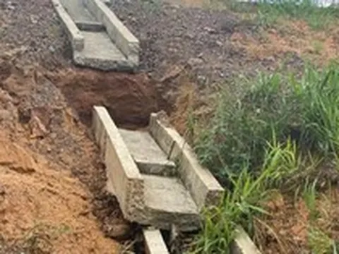 Cao tốc Biên Hòa - Vũng Tàu xói lở