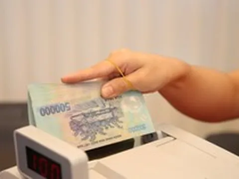 Gửi tiết kiệm ngân hàng nhận lãi trước, đến hạn mới nhận gốc thì lãi suất cao nhất bao nhiêu?