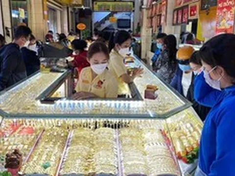 Giá vàng chiều nay (30/9): Tăng gần 2 triệu đồng/lượng