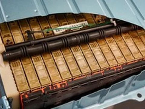 Trung Quốc phát hiện thêm lượng quặng lithium khổng lồ tại Tứ Xuyên