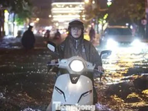 Sở Xây dựng TPHCM nói gì về hàng loạt điểm ngập sau mưa lớn, triều cường?
