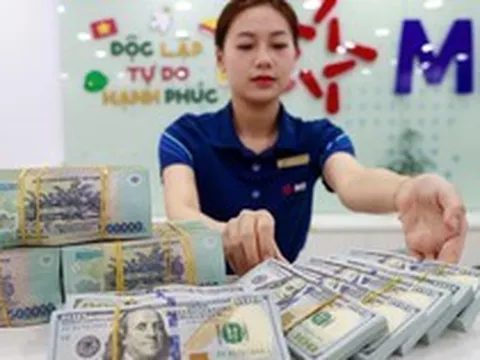 Lãi suất ngân hàng 8/10 tại Agribank, Vietcombank, BIDV, VietinBank, VPBank, MB, Techcombank, Sacombank, HDBank,...