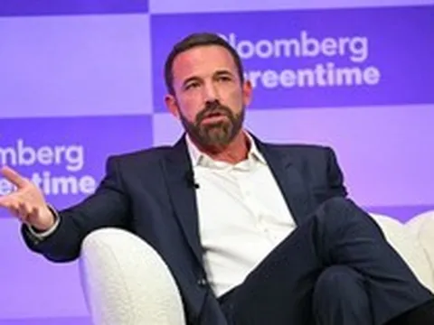 Đừng nghĩ Ben Affleck chỉ là tài tử Hollywood: Ông vừa chứng minh mình am hiểu AI, biết viết code Python và hiểu sâu về mạng thần kinh nhân tạo không kém dân Tech!
