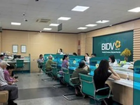 Lãi suất ngân hàng 9/10 tại Agribank, Vietcombank, BIDV, VietinBank, VPBank, MB, Techcombank, Sacombank, HDBank,...