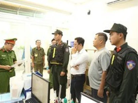 Công an TP.HCM bắt nhiều giám đốc, phó giám đốc làm giả số liệu môi trường