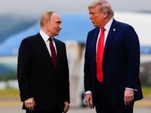 Mỹ lần đầu hỏi mua thứ này từ Nga sau 4 năm - Moscow dù cấm xuất khẩu vẫn vui vẻ 'xuất kho' hàng triệu đơn vị sản phẩm