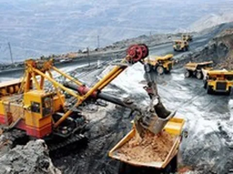 Doanh nghiệp khai thác vàng, bạc lớn nhất Việt Nam trích số tiền tương đương 0,23 tấn vàng tạm ứng cổ tức 30%