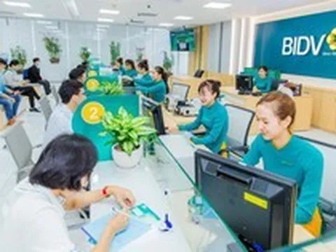 Lãi suất ngày 17/10 tại Agribank, Vietcombank, BIDV, VietinBank, MB, VPBank, Techcombank, Sacombank, HDBank,...