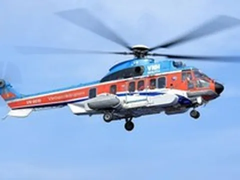 Trực thăng 11 tấn của Việt Nam bay gần 370 km ra biển làm nhiệm vụ đặc biệt: 2 động cơ tổng công suất hơn 4.200 mã lực, 9 lá cánh quạt, tốc độ hơn 260 km/h