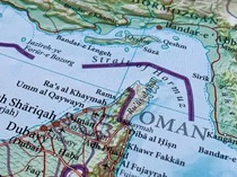 Tin buồn từ eo biển Hormuz