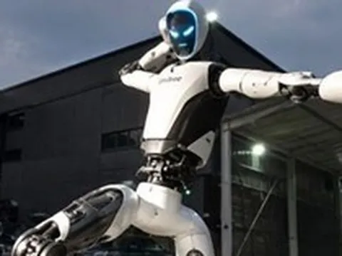 Unitree giới thiệu robot biết võ Kungfu để cứu bạn trong lúc nguy cấp