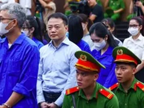 Hai nữ trợ thủ đắc lực giúp Shark Bình vận hành hệ thống rửa tiền, đối phó cơ quan điều tra