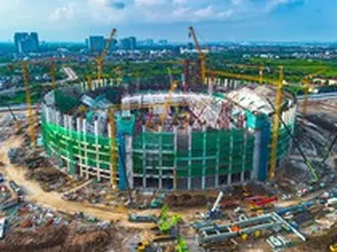 Nhật Bản mất 3 năm, Mỹ mất 4 năm nhưng Việt Nam chỉ cần khoảng 17 tháng để hoàn thành siêu công trình lớn gấp 1,5 lần Mỹ Đình