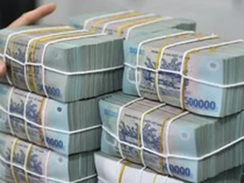 Chứng chỉ tiền gửi một ngân hàng "đắt khách", số dư giấy tờ có giá tăng vọt